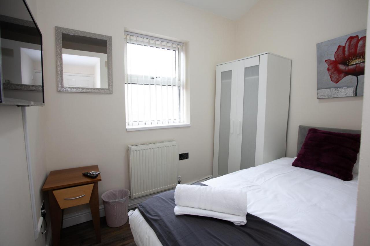6 Bedroom House 10Min Drive From City Centre Manchester Dış mekan fotoğraf